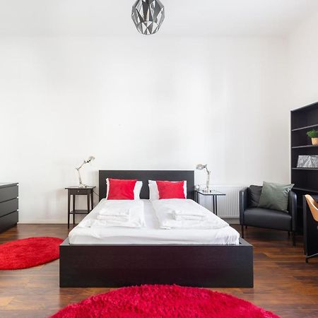 Red Dot One - New Unit In Heart Of Jewish Quarter Apartment Budapest Ngoại thất bức ảnh