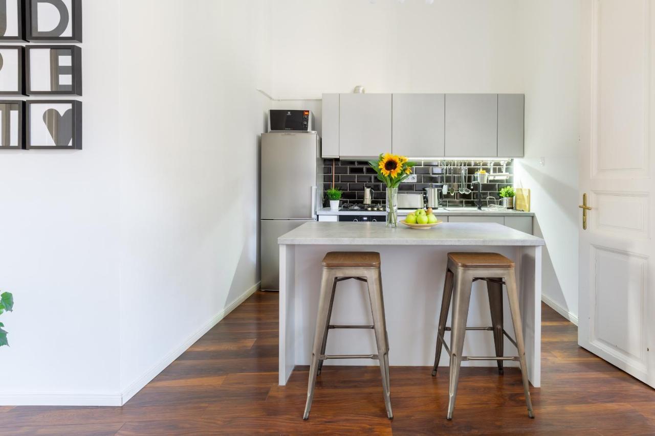 Red Dot One - New Unit In Heart Of Jewish Quarter Apartment Budapest Ngoại thất bức ảnh