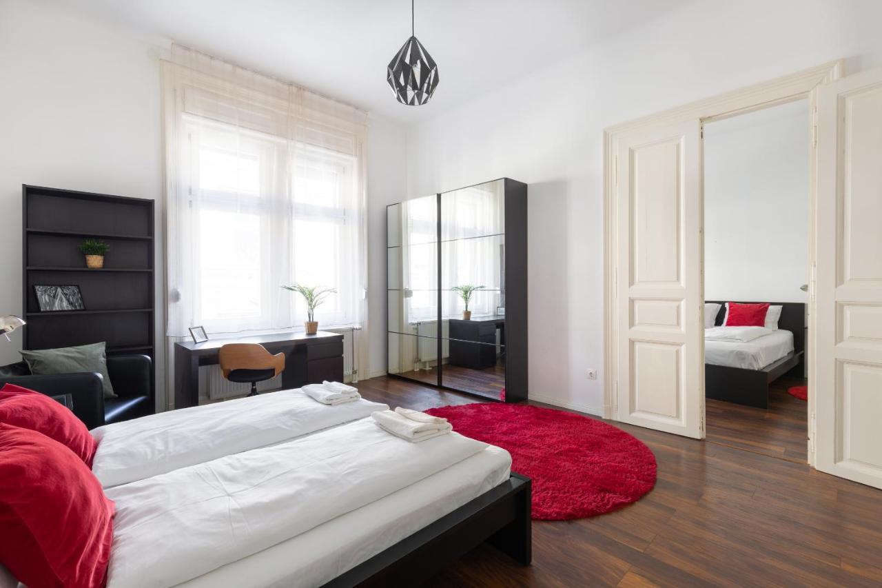 Red Dot One - New Unit In Heart Of Jewish Quarter Apartment Budapest Ngoại thất bức ảnh